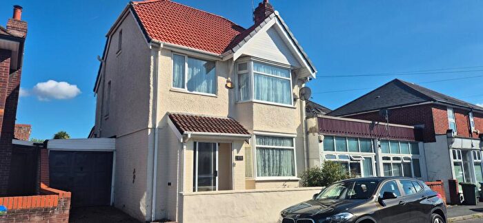 3 Bedroom End Of Terrace House To Rent In Foundry Lane, Shirley, SO15
