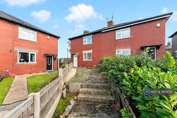 3 Bedroom Semi Detached House To Rent In Beechfield Avenue, Manchester, M26