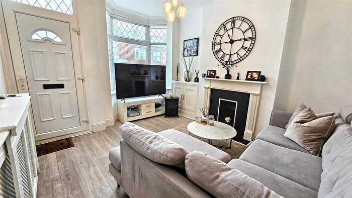 2 Bedroom Terraced House For Sale In Haddenham Road, Off Narborough Road, LE3