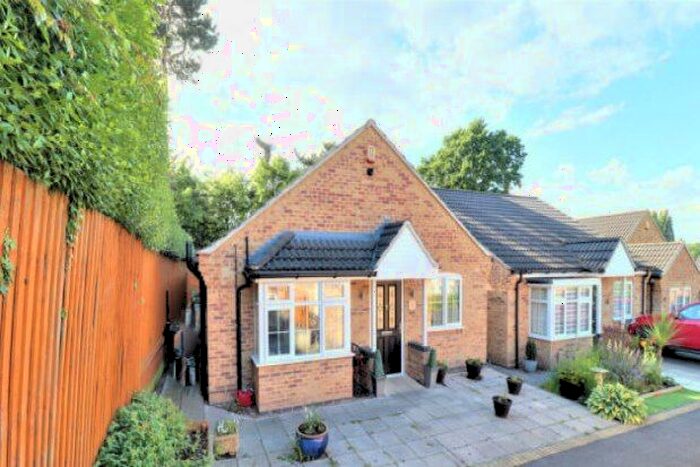 3 Bedroom Bungalow To Rent In Stenson Road, Derby, DE23