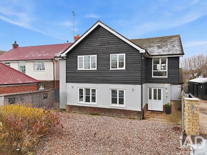 5 Bedroom Detached House For Sale In Butt Lane, Bishop's Stortford, CM23