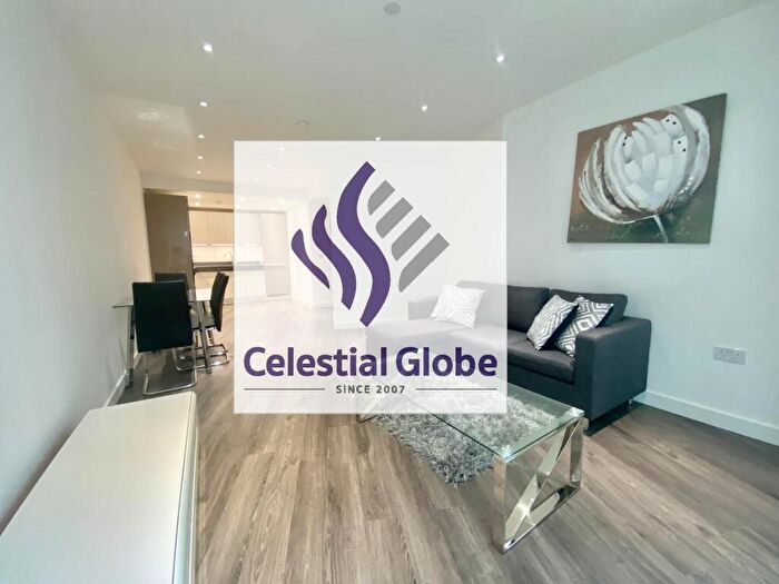 1 Bedroom Flat To Rent In Kingwood House, Chaucer Gardens, London, E1