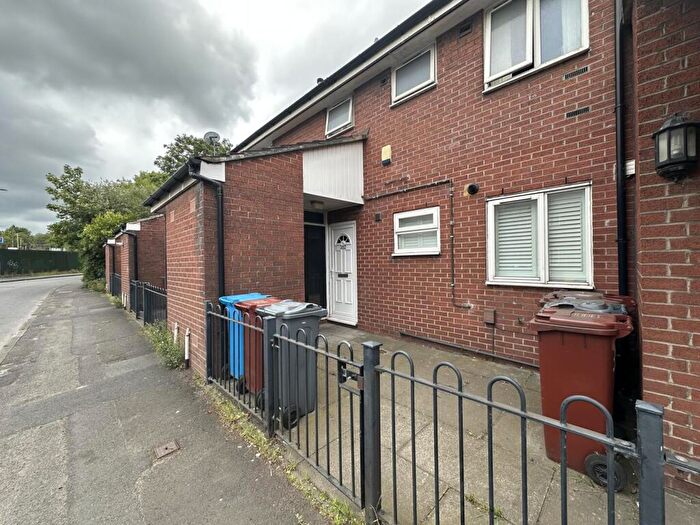 1 Bedroom Flat To Rent In Barlow Road, Manchester, M19