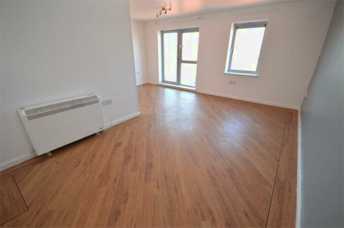 2 Bedroom Apartment To Rent In Low Street, Sunderland, SR1