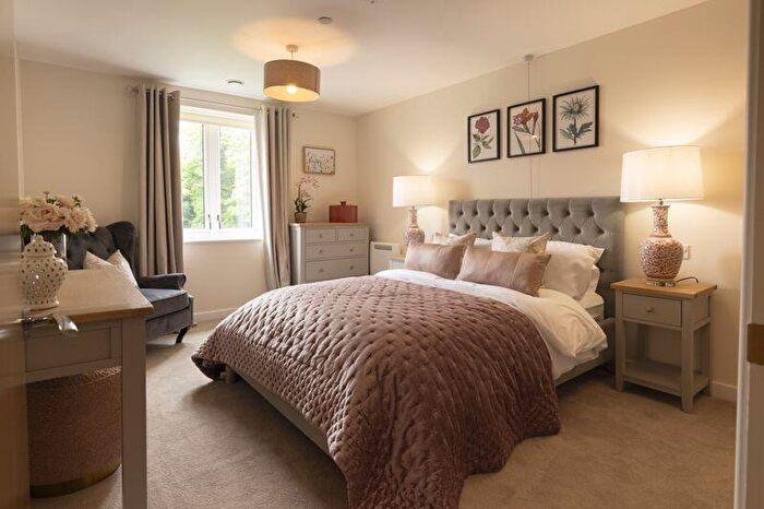 2 Bedroom Retirement Property For Sale In The Chimes, Bingley, BD16