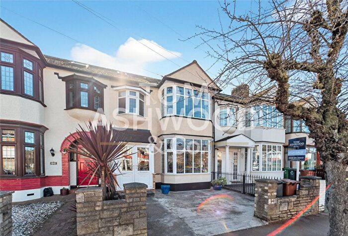 4 Bedroom Terraced House For Sale In Cavendish Gardens, Leftley Estate, Barking, IG11