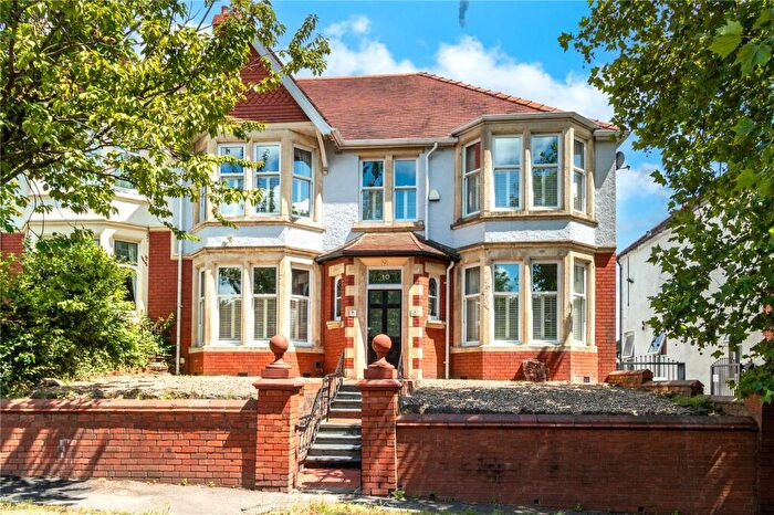 4 Bedroom Semi Detached House For Sale In Cyncoed Road, Penylan, Cardiff, CF23