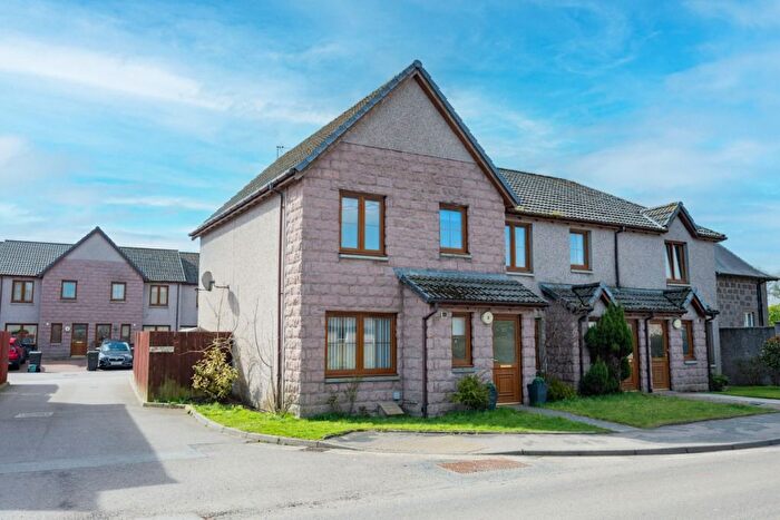 3 Bedroom Semi-Detached House To Rent In Glen Court, Stonehaven, Aberdeenshire, AB39
