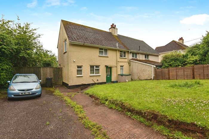 3 Bedroom Detached House For Sale In Countess Mead, Chettiscombe, Tiverton, EX16
