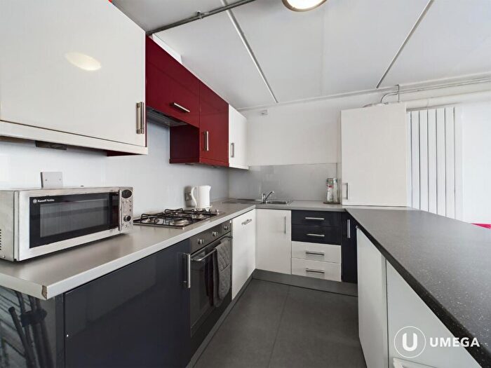 1 Bedroom Apartment To Rent In Cellar Bank, Prestonfield, Edinburgh, EH16