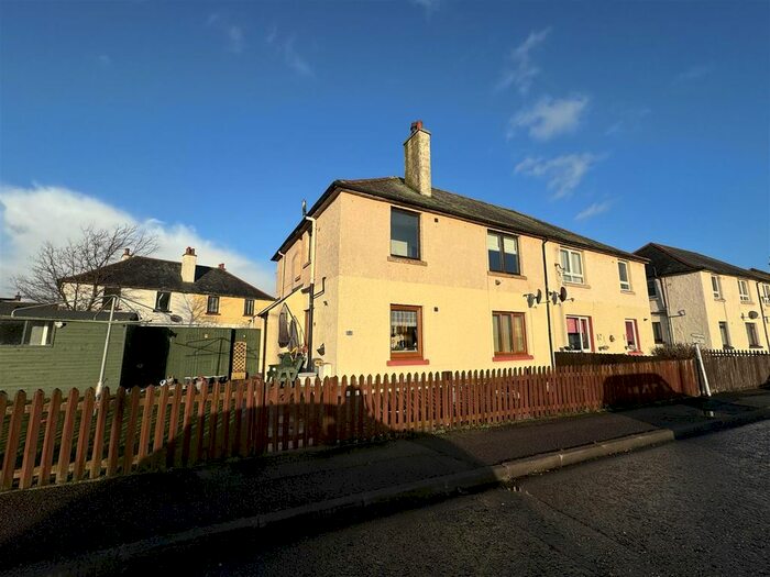 2 Bedroom Flat For Sale In Shore Road, Invergordon, IV18