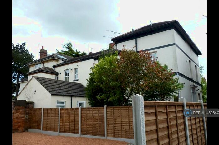 Studio To Rent In Comberton Rd, Kidderminster, DY10