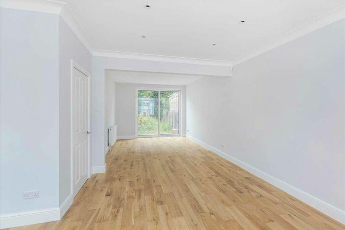 3 Bedroom Terraced House To Rent In Greyhound Hill, London, NW4