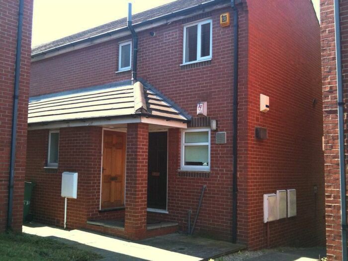 1 Bedroom Flat To Rent In Belle Vue Court, Hyde Park, Leeds, LS3