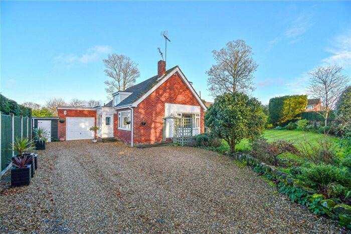 3 Bedroom Bungalow For Sale In Woodfall Lane, Little Neston, Neston, CH64