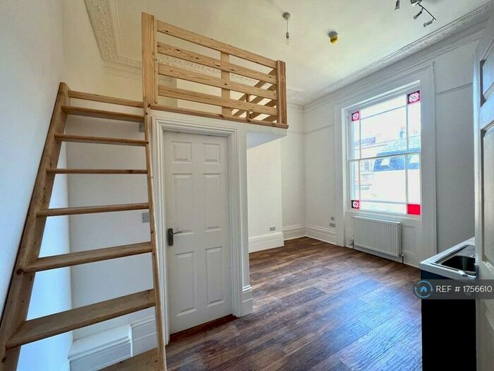 1 Bedroom Flat To Rent In Lansdowne Place, Hove, BN3