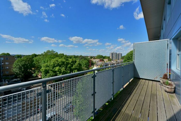 2 Bedroom Apartment To Rent In Scholars Rise, Hungerford Road, Camden, London, N7