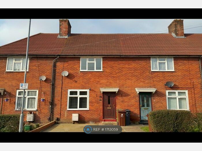 3 Bedroom Terraced House To Rent In Downing Road, Dagenham, RM9