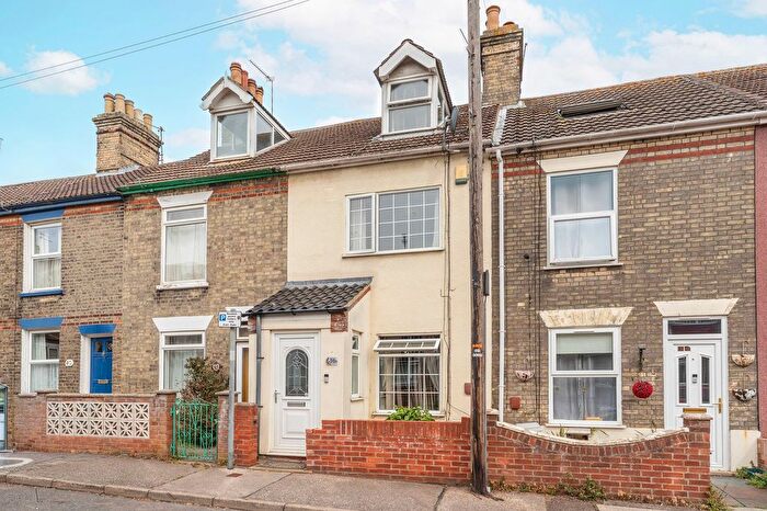 3 Bedroom Terraced House For Sale In Princes Road, Lowestoft, NR32