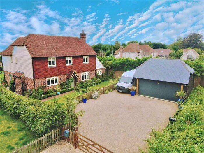 4 Bedroom Detached House For Sale In Canterbury Road, Challock, TN25
