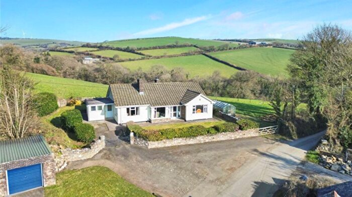 3 Bedroom Detached Bungalow To Rent In Bodmin, PL30