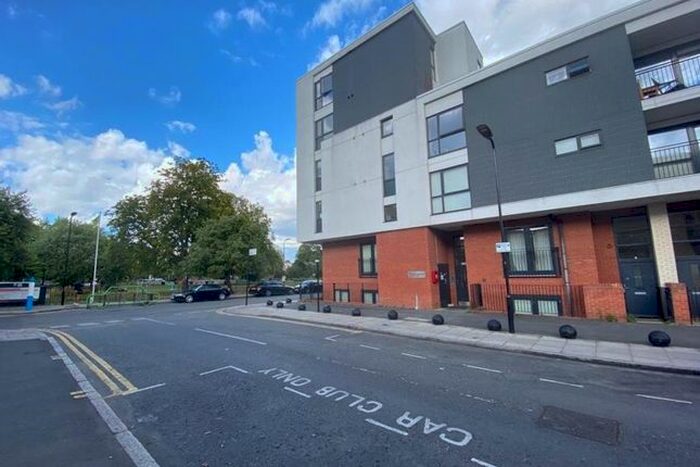 1 Bedroom Flat To Rent In Zetland Apartments, Stean Street, E8