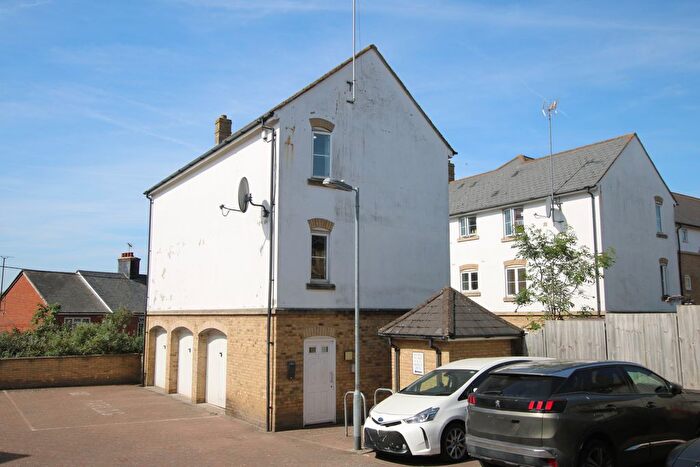 1 Bedroom Flat To Rent In Wickham Crescent, Braintree, CM7
