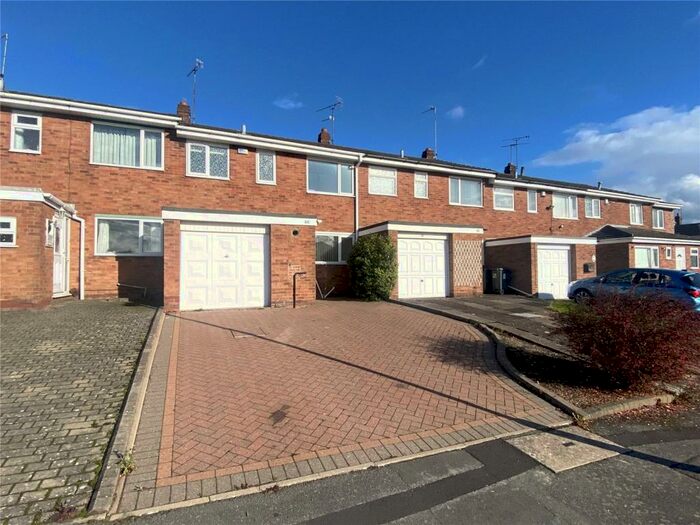 3 Bedroom Terraced House To Rent In Chichester Drive, Quinton, Birmingham, West Midlands, B32