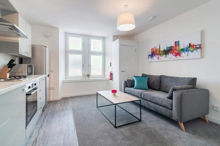 2 Bedroom Flat To Rent In Peddie Street, West End, Dundee, DD1