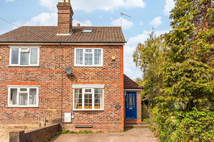 4 Bedroom Semi-Detached House For Sale In Maypole Road, Ashurst Wood, RH19