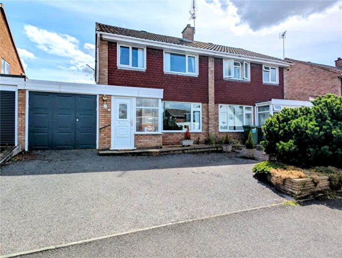 3 Bedroom Semi-Detached House For Sale In Beeches Road, Kidderminster, Worcestershire, DY11