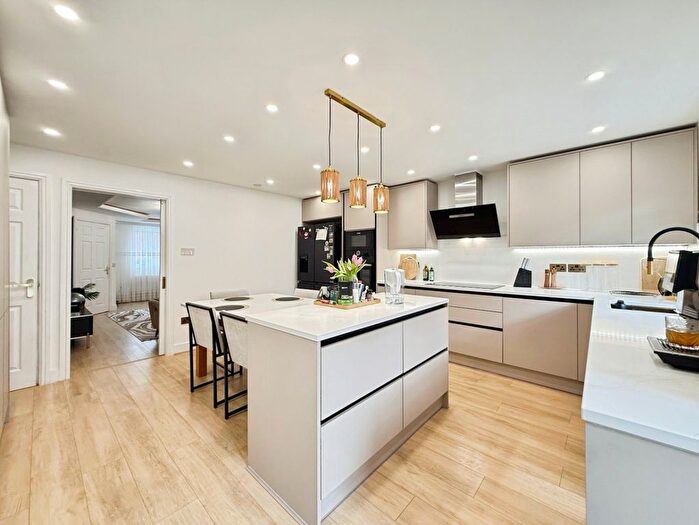 3 Bedroom Semi Detached House For Sale In Ffordd Cambria, Pontarddulais, Swansea, West Glamorgan, SA4