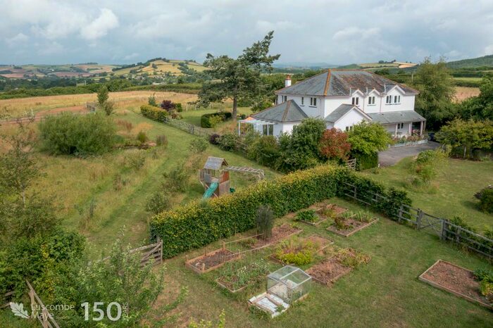 5 Bedroom Detached House For Sale In Broadhempston, Totnes, TQ9