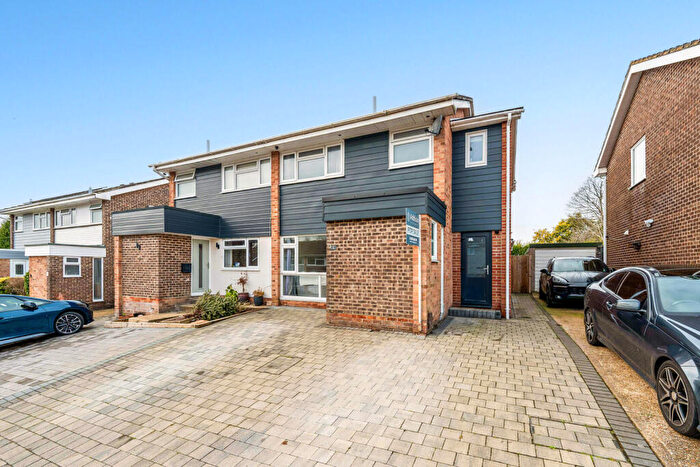 4 Bedroom House For Sale In Romford Road, Warsash, Southampton, SO31
