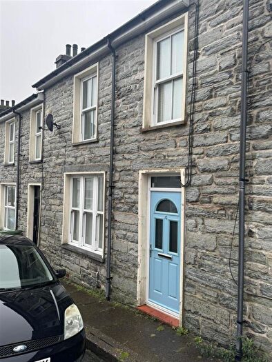 2 Bedroom House For Sale In Cromwell Street, Blaenau Ffestiniog, LL41