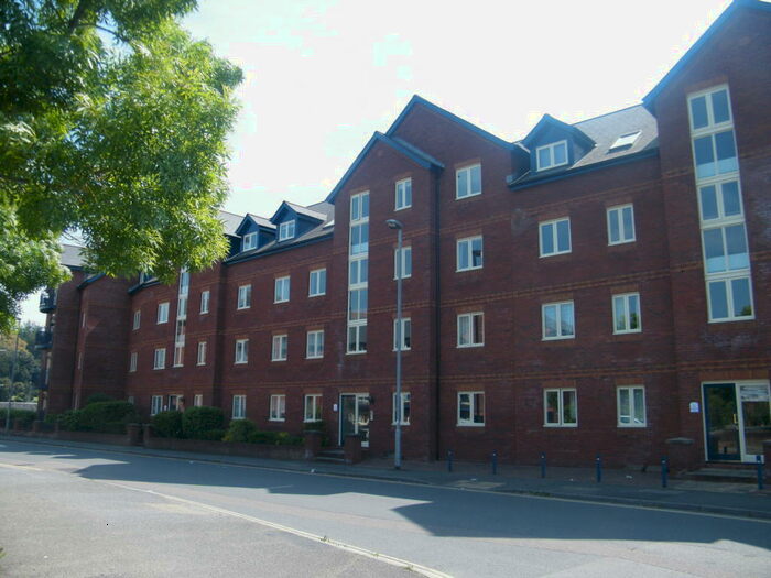 2 Bedroom Apartment To Rent In Compass Quay, Exeter, EX2