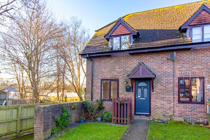 2 Bedroom End Of Terrace House To Rent In Watercress Meadow, Alresford, Hampshire, SO24