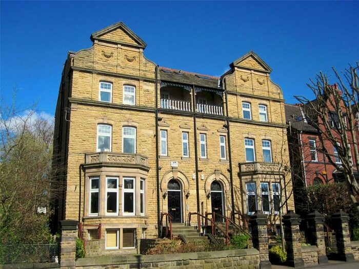 2 Bedroom Flat To Rent In Cardigan Road, Headingley, Leeds, LS6
