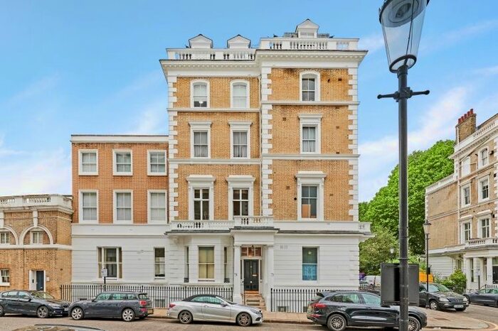 2 Bedroom Flat To Rent In Onslow Gardens, London, SW7