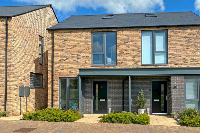 2 Bedroom Semi-Detached House To Rent In Thruscross Close, Harrogate, HG3