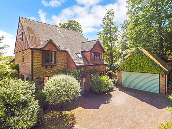 5 Bedroom Detached House For Sale In Kerrfield, Winchester, Hampshire, SO22