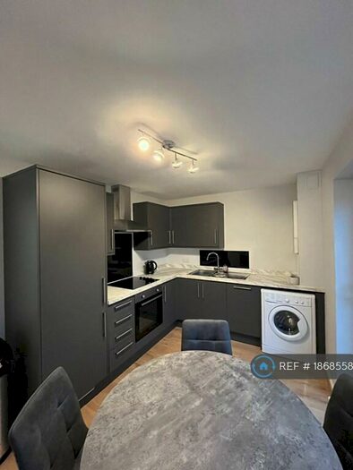 2 Bedroom Semi-Detached House To Rent In Swayne Close, Lincoln, LN2