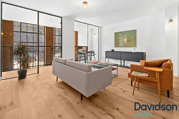 2 Bedroom Flat To Rent In Derwent House, Livery Street, Birmingham, B3