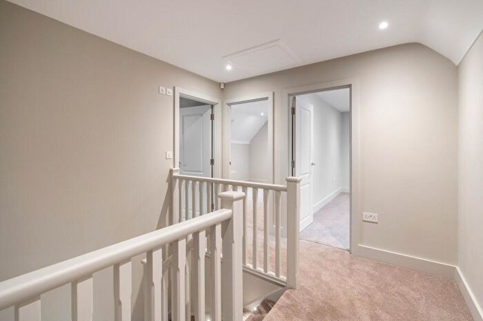 4 Bedroom Detached House For Sale In Moralee Close, Rowlands Hill, Wimborne, Dorset, BH21