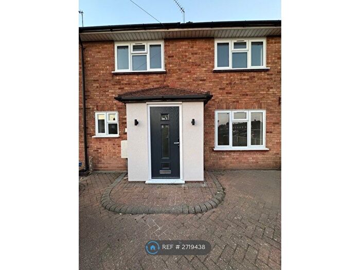 4 Bedroom Terraced House To Rent In Sabina Road, Grays, RM16