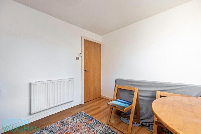 1 Bedroom Flat To Rent In Wilbury Road, Hove, BN3