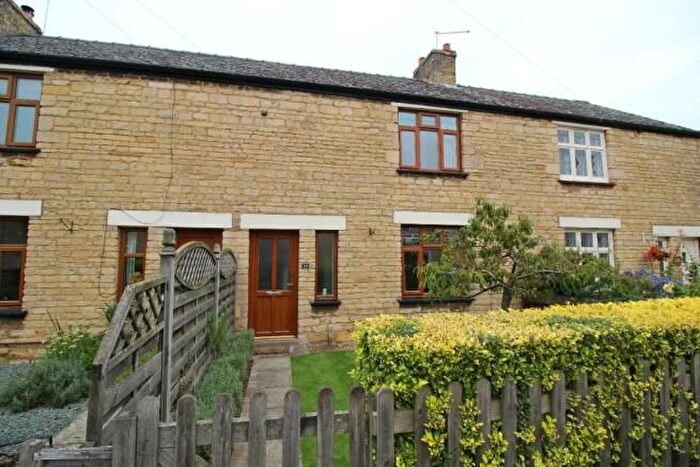 2 Bedroom Property To Rent In Church Street, Market Deeping, Peterborough, PE6