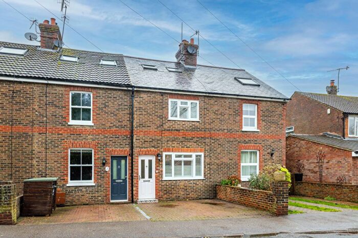 3 Bedroom Terraced House For Sale In Bakers Lane, Lingfield, RH7