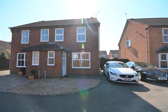 3 Bedroom Semi Detached House To Rent In Juniper Close, Leicester Forest East, LE3