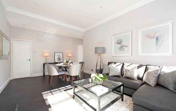 1 Bedroom Apartment To Rent In St. Johns Wood High Street, NW8